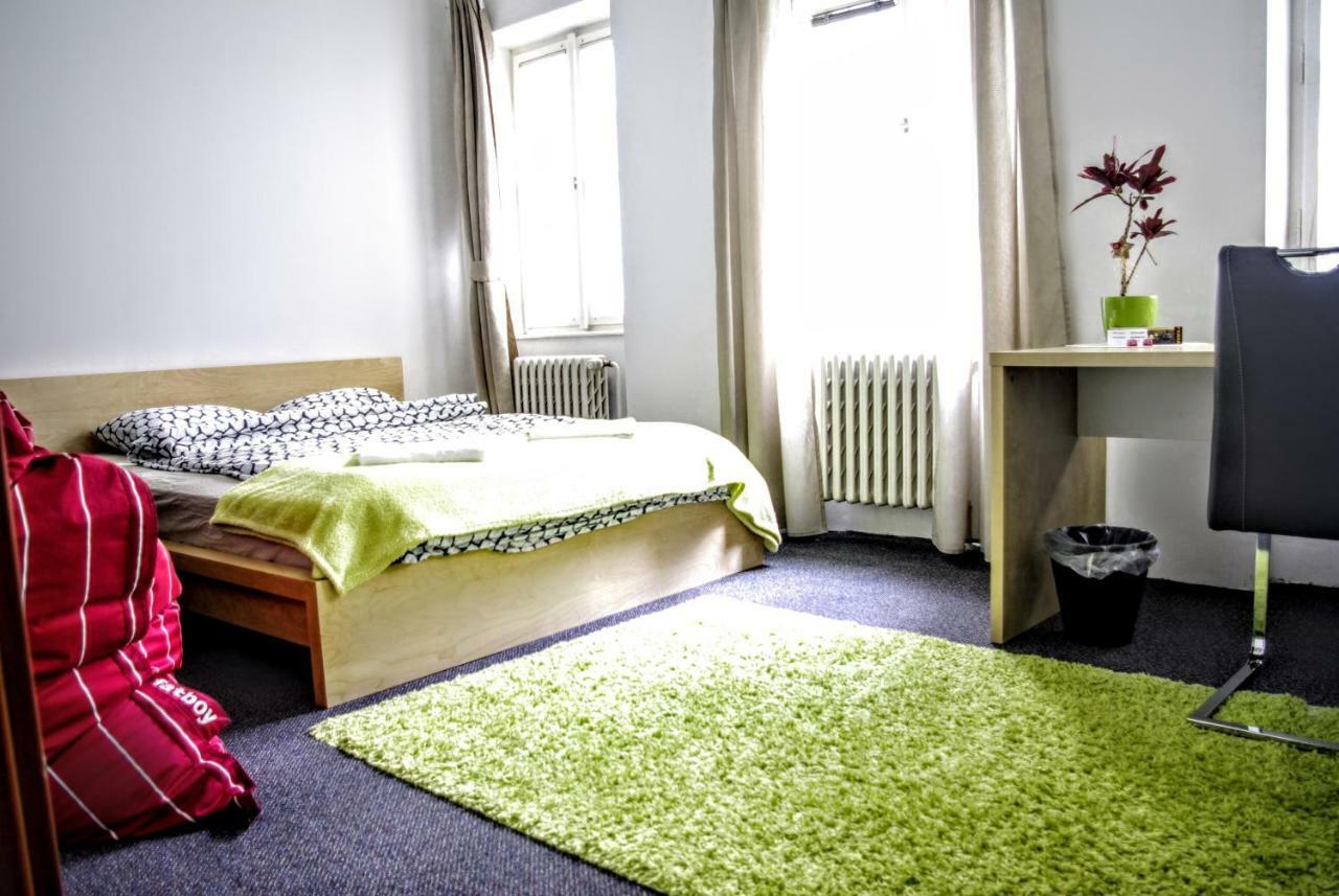 Quiet Courtyard Apartment Praha Exteriér fotografie